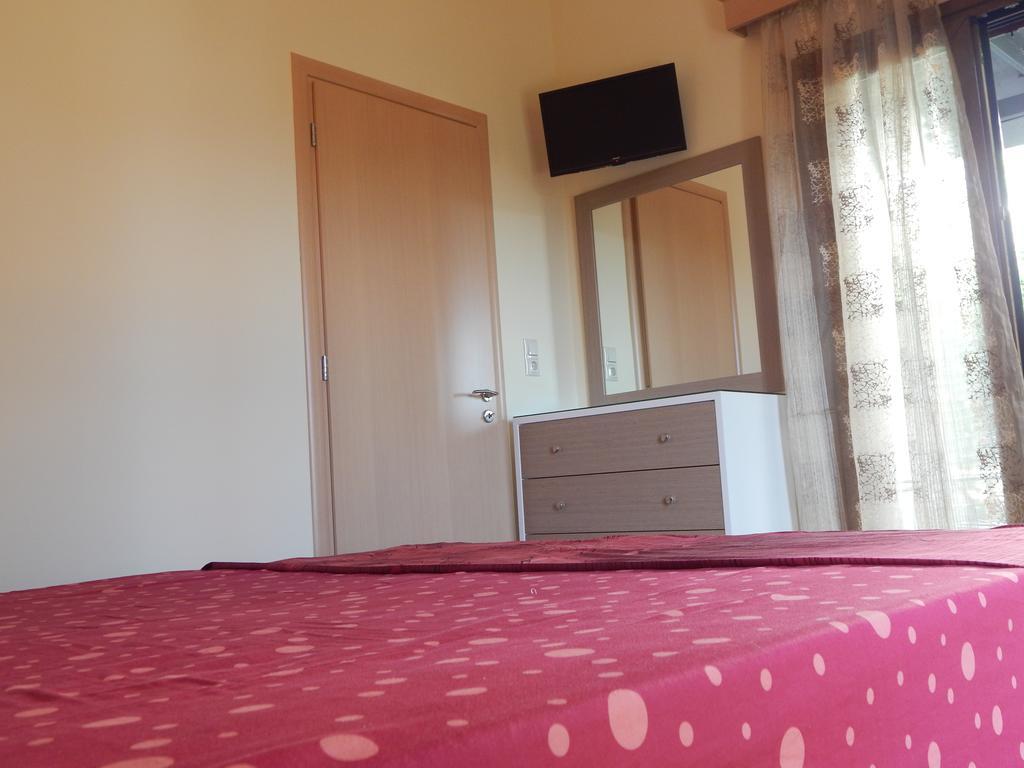 Sofia Apartments Сивота Экстерьер фото